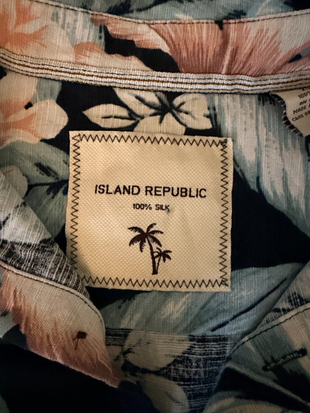 Island Republic Mens XL Silk Hawaiian Shirt Tropical Aloha Coastal Vacation Camp - Picture 7 of 10